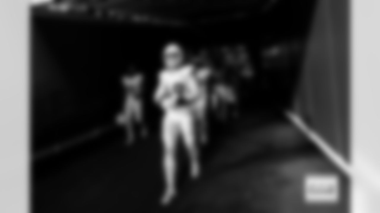 during the Broncos' Week 17 game against the Kansas City Chiefs at GEHA Field at Arrowhead Stadium in Kansas City, Missouri on December 25, 2025. Photo by Gabriel Christus / Denver Broncos