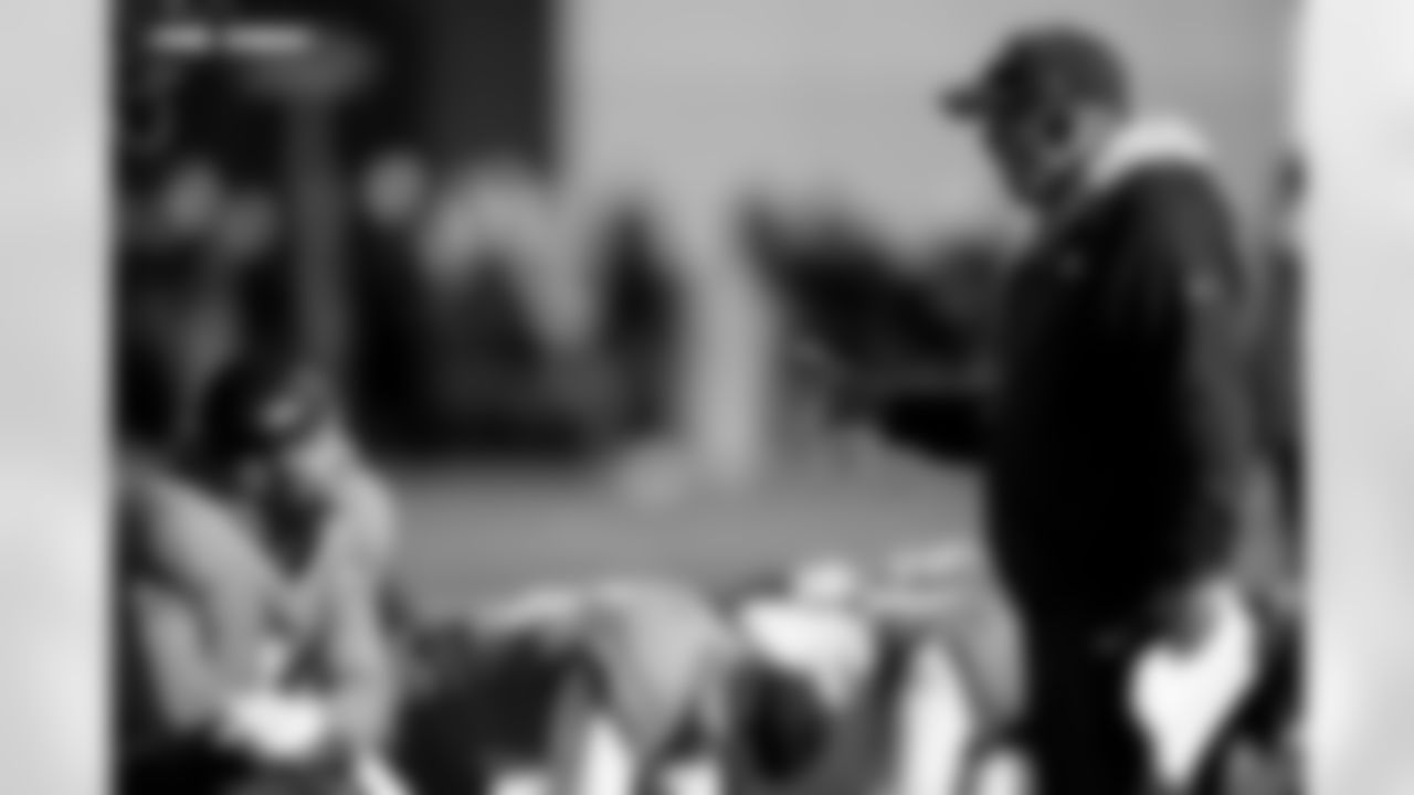 Evan Engram and Sean Payton during practice on Wednesday, January 21, 2026 at Broncos Park Powered by CommonSpirit in Englewood, Colorado.
Photo by Gabriel Christus / Denver Broncos