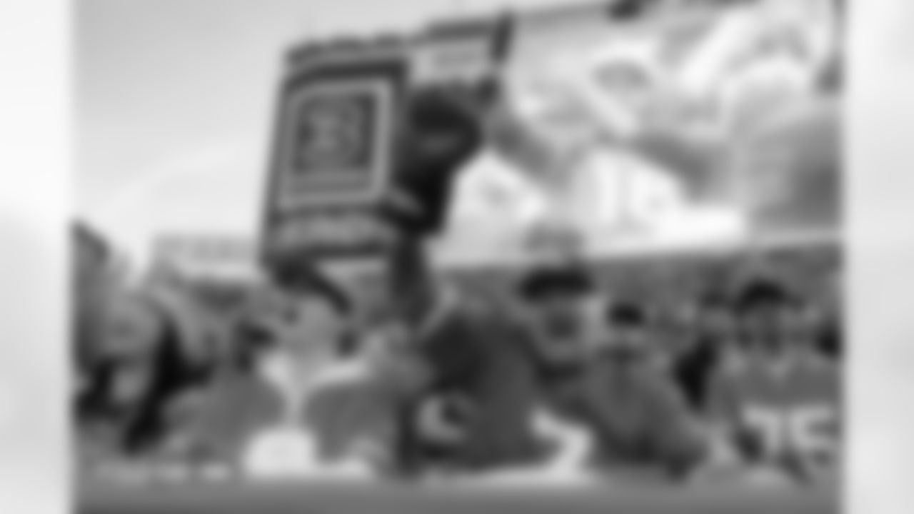 Fans during the Broncos' Week 18 game against the Los Angeles Chargers at Empower Field at Mile High in Denver, Colorado on January 4, 2026. Photo by Gavin Liddell / Denver Broncos