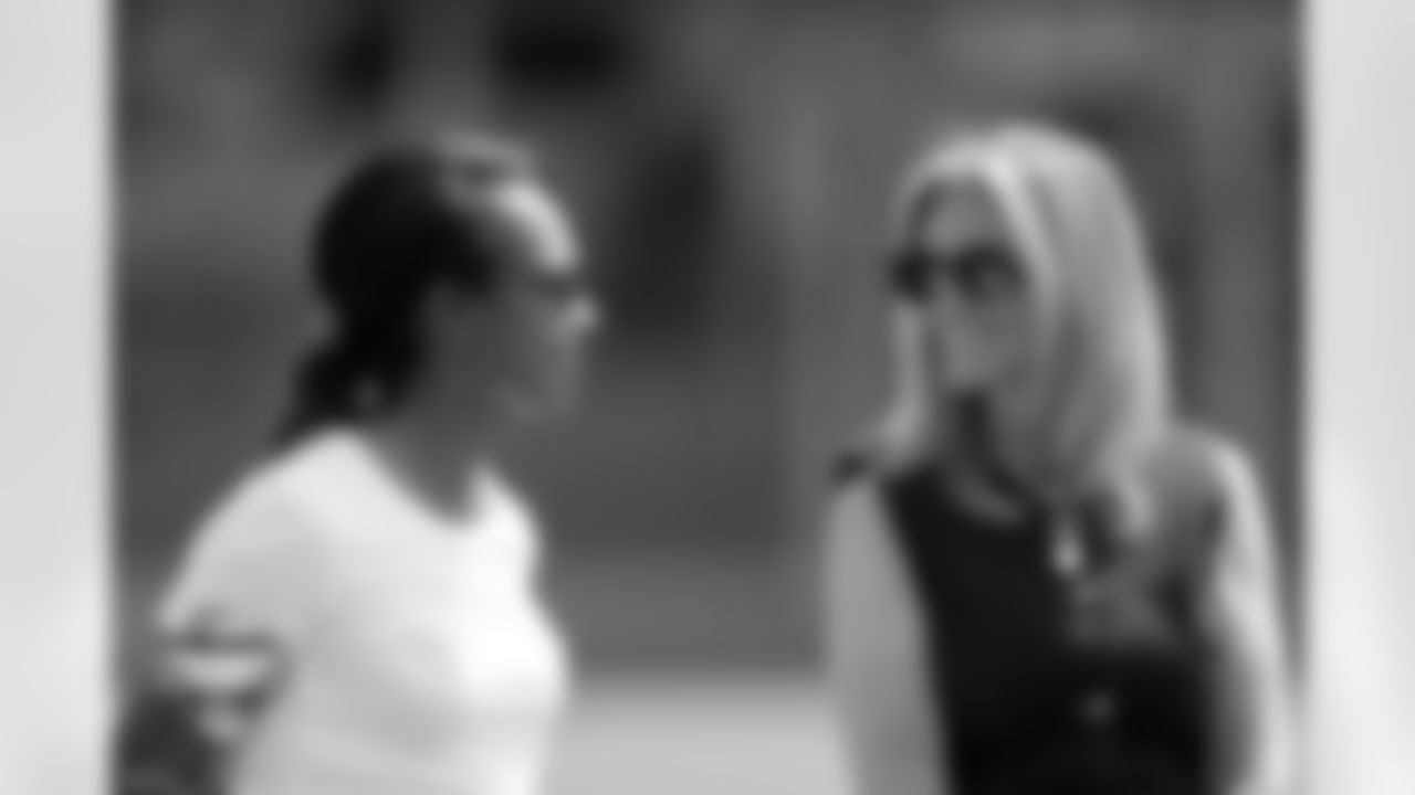Condoleezza Rice and Carrie Walton Penner during a training camp practice at Broncos Park Powered by CommonSpirit on Tuesday, August 5, 2025 in Englewood, Colorado.
Photo by Gabriel Christus / Denver Broncos