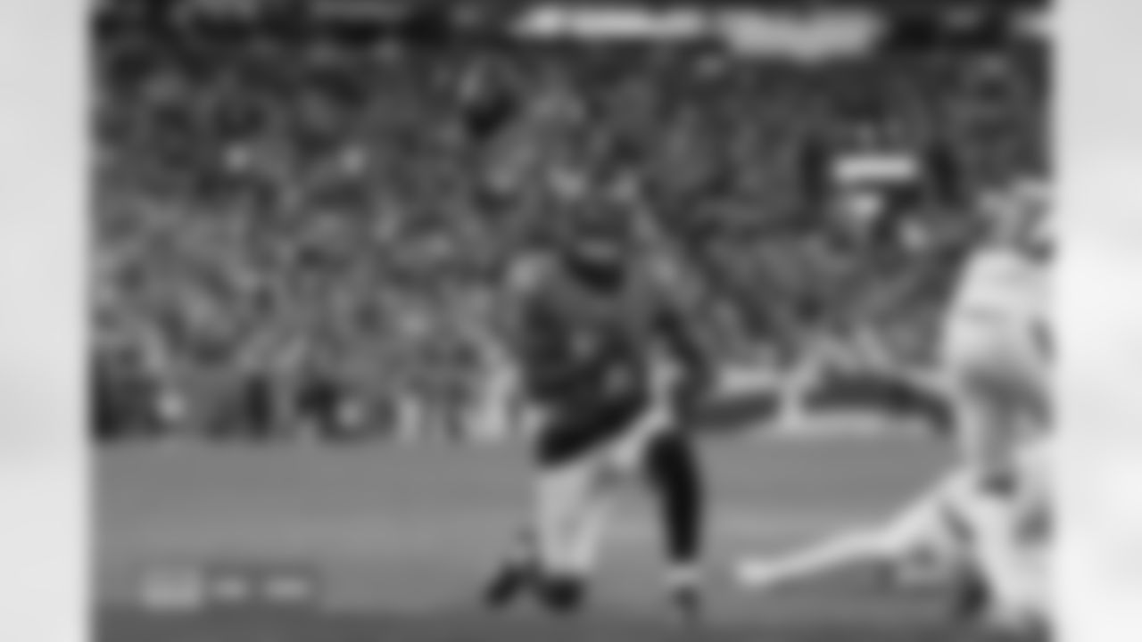 Lil'Jordan Humphrey (17) during the Broncos' Week 15 game against the Green Bay Packers at Empower Field at Mile High in Denver, Colorado on December 14, 2025. Photo by Ben Swanson / Denver Broncos