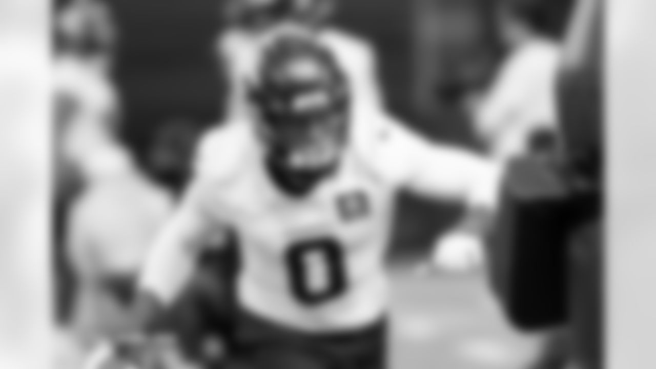 Jonathon Cooper during practice at Broncos Park Powered by CommonSpirit in Englewood, Colorado on October 3, 2025. Photo by Ben Swanson / Denver Broncos