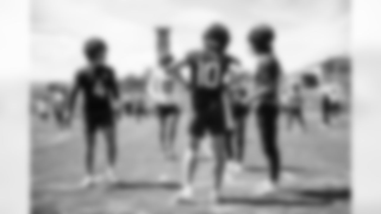 Zach Wilson, Bo Nix and Jarrett Stidham during practice at Broncos Park Powered by CommonSpirit in Englewood, Colorado on August 28, 2024. Photo by Ben Swanson / Denver Broncos
