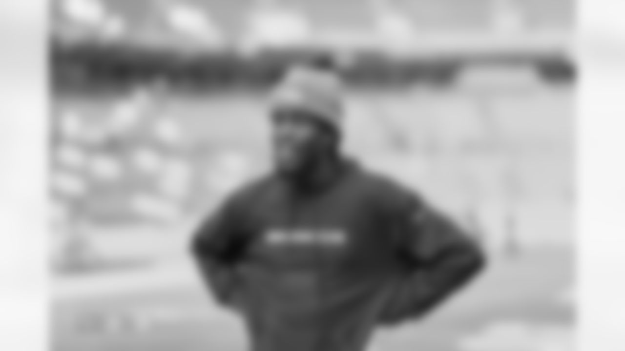 Jerry Jeudy before the Broncos' Week 17 game against the Los Angeles Chargers at Empower Field at Mile High in Denver, Colorado on December 31, 2023. Photo by Gabriel Christus / Denver Broncos