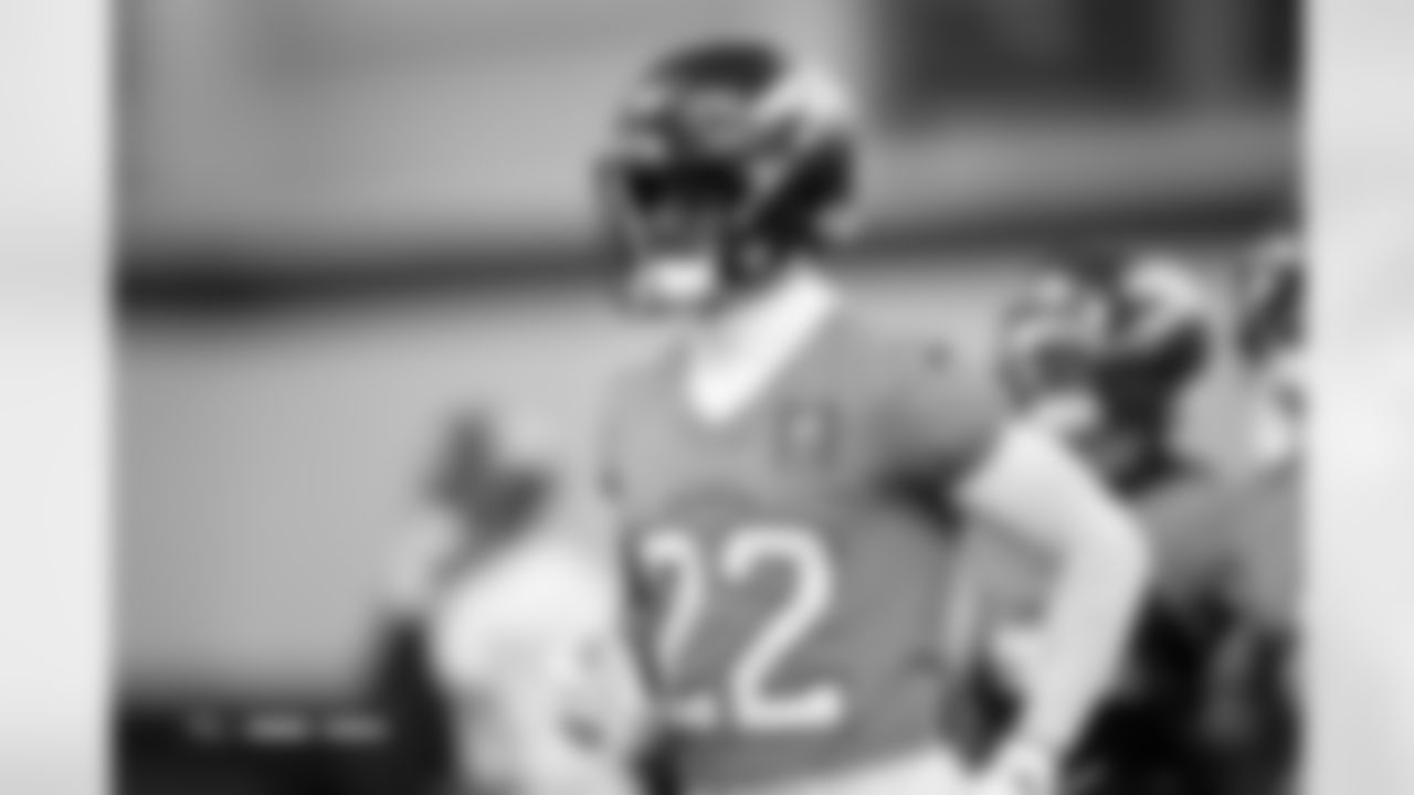 Brandon Jones during practice at Broncos Park Powered by CommonSpirit in Englewood, Colorado on October 31, 2025. Photo by Ben Swanson / Denver Broncos