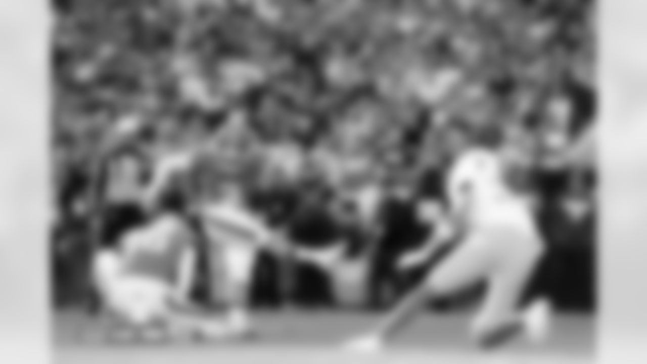 Wil Lutz (3) during the Broncos' Week 18 game against the Los Angeles Chargers at Empower Field at Mile High in Denver, Colorado on January 4, 2026. Photo by Gabriel Christus / Denver Broncos