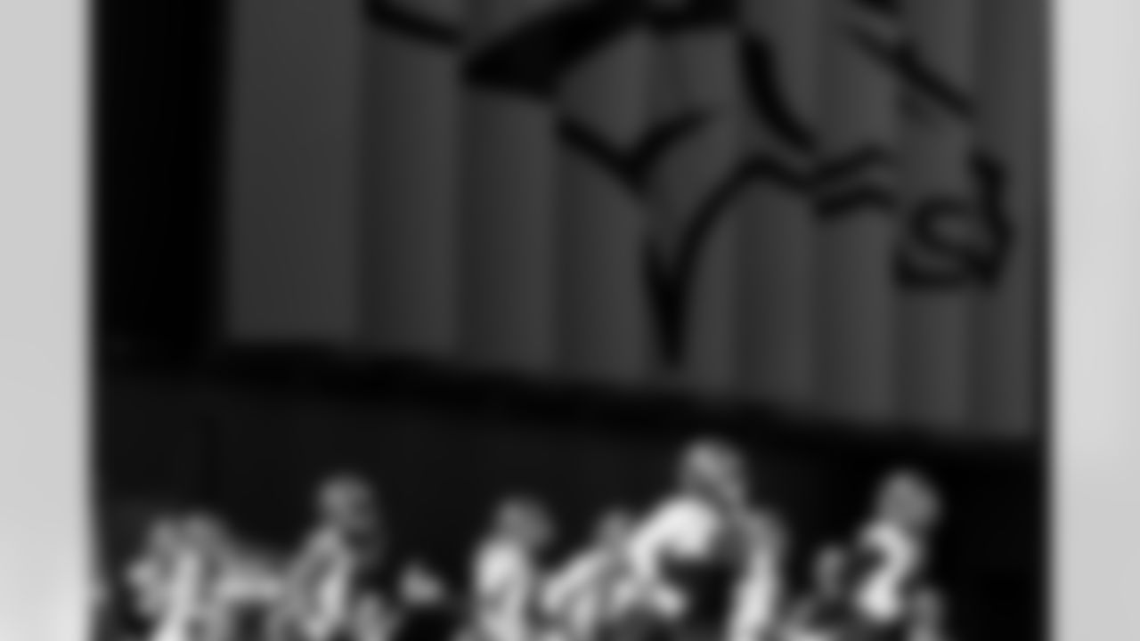 Jordan Turner, Karene Reid, Malcolm Roach, Justin Strnad and others during practice on Wednesday, December 31, 2025 at Broncos Park Powered by CommonSpirit in Englewood, Colorado.
Photo by Gabriel Christus / Denver Broncos