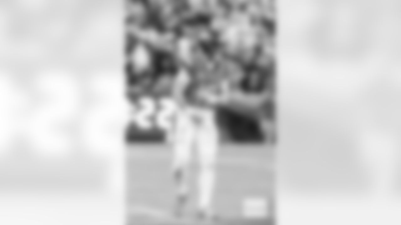 Denver Broncos quarterback Bo Nix (10) celebrates after a touchdown during the Broncos' Divisional Round playoff game against the Buffalo Bills at Empower Field at Mile High in Denver, Colorado on January 17, 2026. Photo by Gabriel Christus / Denver Broncos