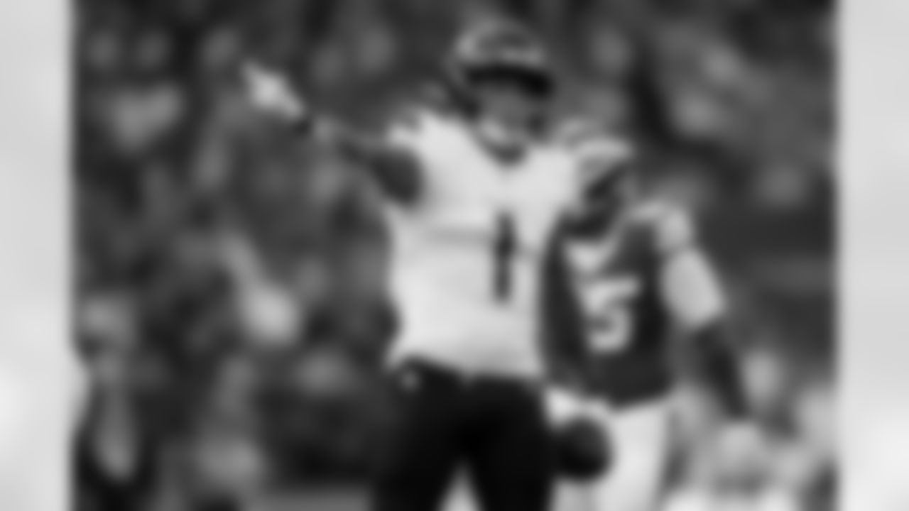 Denver Broncos tight end Evan Engram (1) celebrates after a reception during the Broncos' Week 6 game against the New York Jets at Tottenham Hotspur Stadium in London, England on October 12, 2025. Photo by Ben Swanson / Denver Broncos