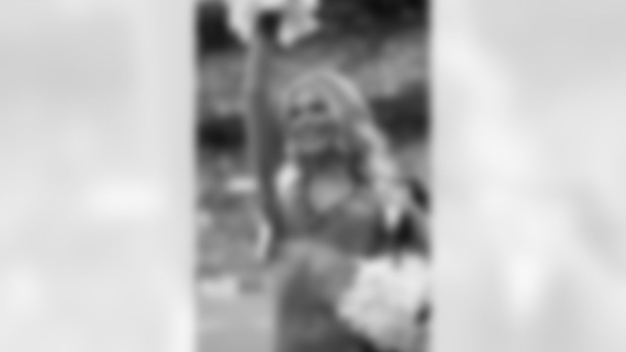 Cheerleaders perform during the Broncos' Week 8 game against the Dallas Cowboys at Empower Field at Mile High in Denver, Colorado on October 26, 2025. Photo by Adam Bratten / Denver Broncos