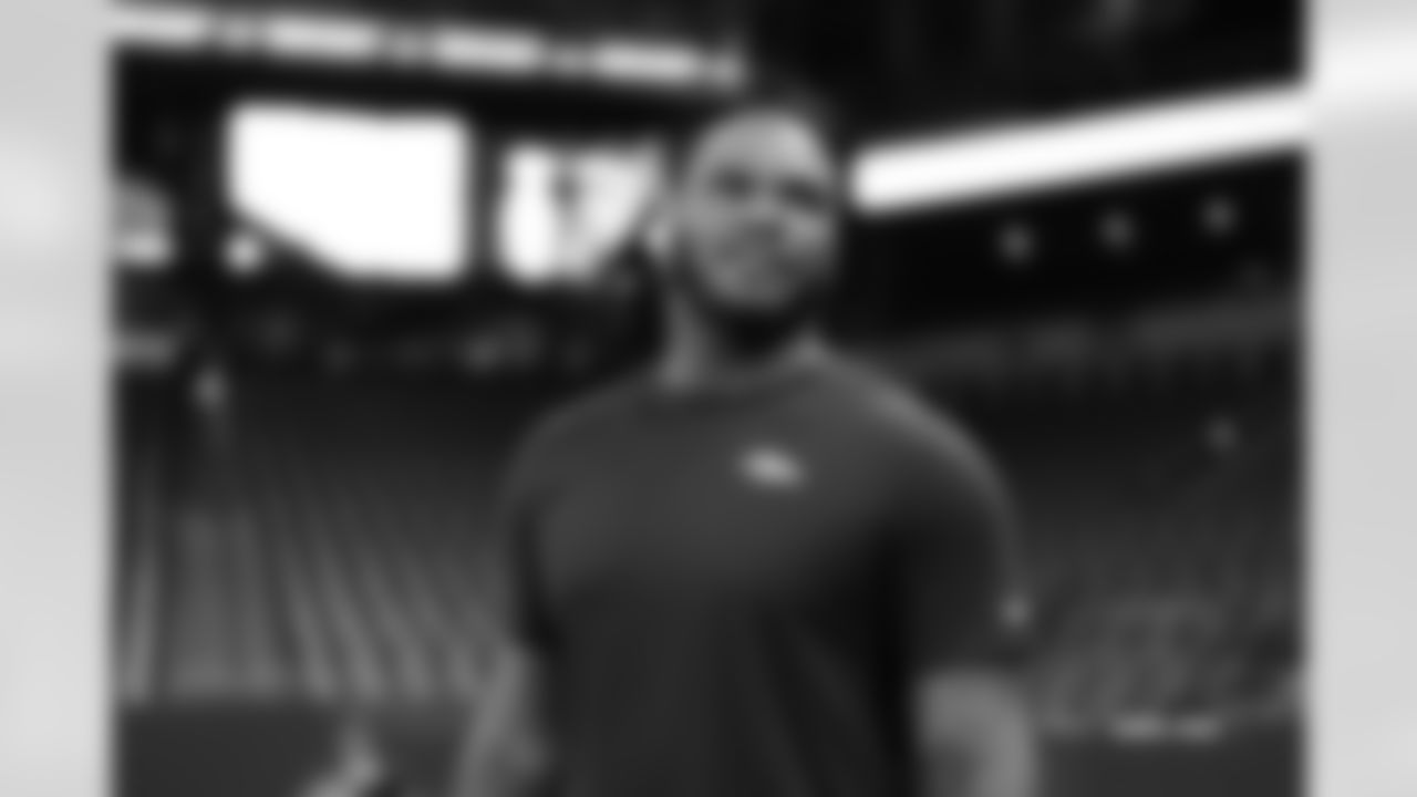 John Franklin-Myers during the Broncos' preseason Week 1 game against the Indianapolis Colts at Lucas Oil Stadium in Indianapolis, Indiana on August 11, 2024. (Photo by Ben Swanson/Denver Broncos)
