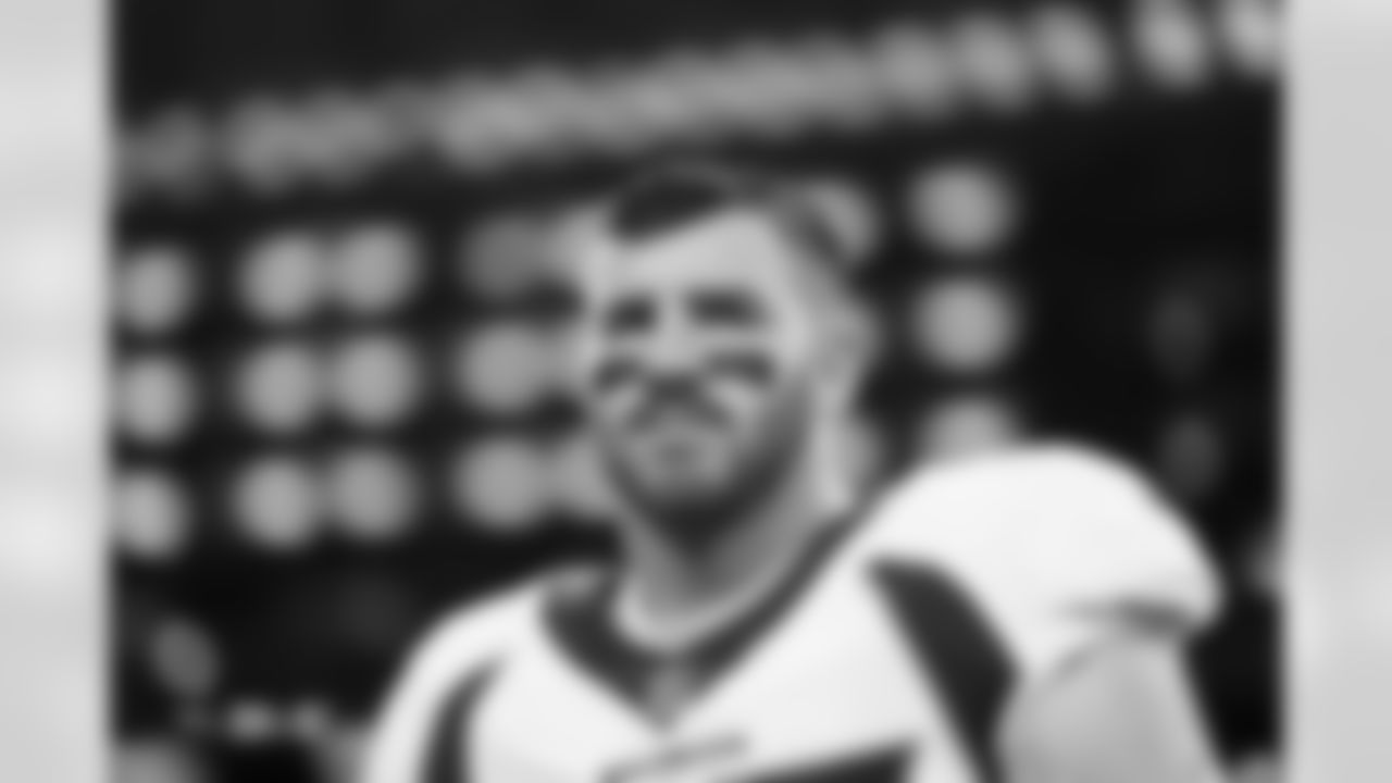 Josey Jewell before the Broncos' Week 15 game against the Detroit Lions at Ford Field in Detroit, Michigan on December 16, 2023. Photo by Gabriel Christus / Denver Broncos