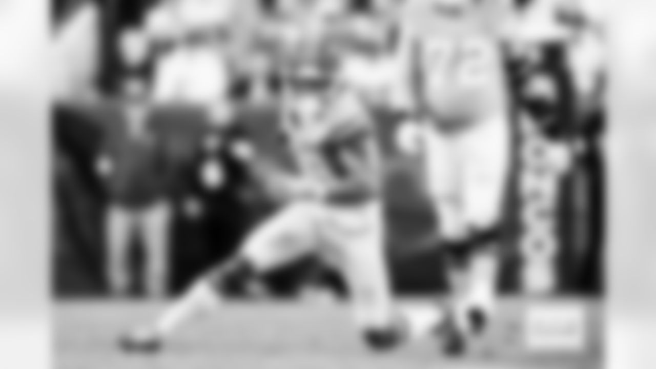 Pat Bryant during the Broncos' Week 18 game against the Los Angeles Chargers at Empower Field at Mile High in Denver, Colorado on January 4, 2026. Photo by Gabriel Christus / Denver Broncos