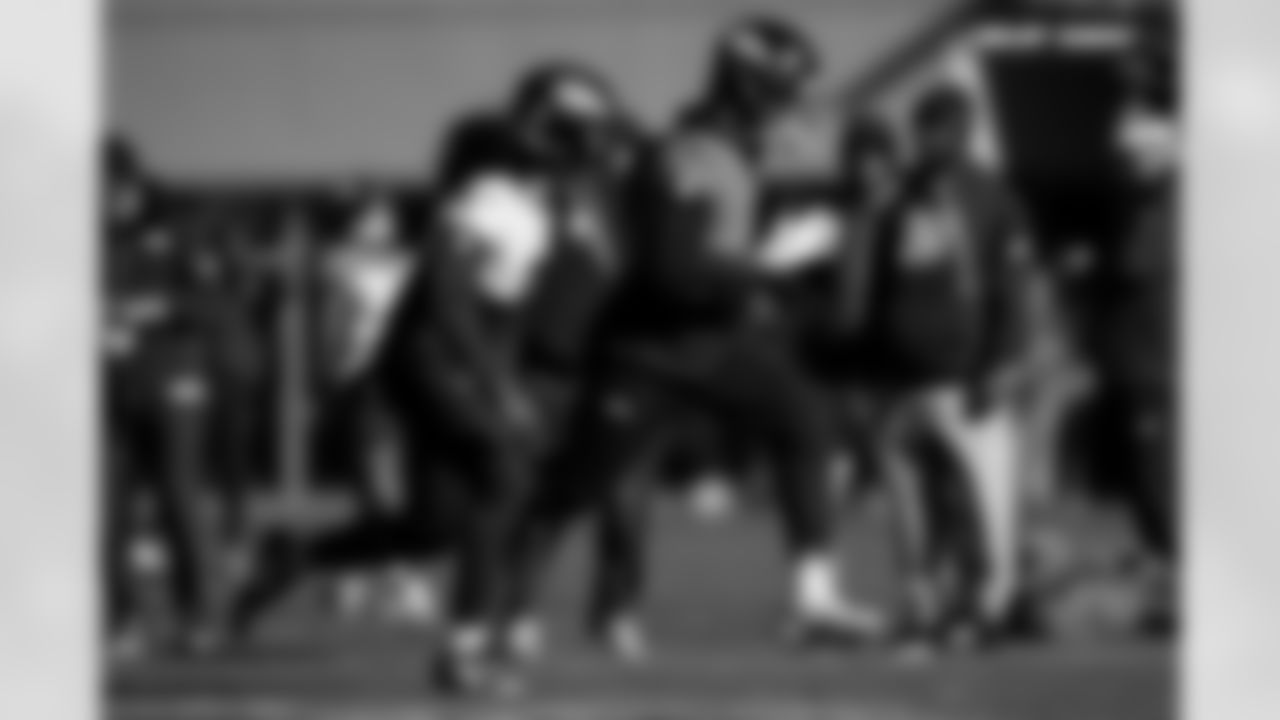 Talanoa Hufanga and Evan Engram during practice at Broncos Park Powered by CommonSpirit in Englewood, Colorado on January 15, 2026. Photo by Ben Swanson / Denver Broncos