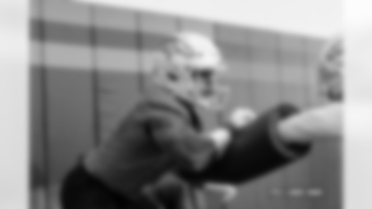 Cody Schrader during practice at Broncos Park Powered by CommonSpirit in Englewood, Colorado on December 17, 2025. Photo by Ben Swanson / Denver Broncos