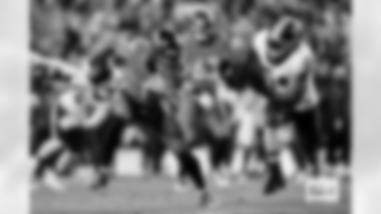 Denver Broncos tight end Evan Engram (1) runs with the ball on a reception during the Broncos' Week 13 game against the Washington Commanders at Northwest Stadium in Landover, Maryland on November 30, 2025. Photo by Ben Swanson / Denver Broncos