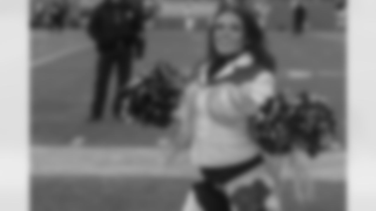 during the Broncos' Divisional Round playoff game against the Buffalo Bills at Empower Field at Mile High in Denver, Colorado on January 17, 2026. Photo by Paul Cloud / Denver Broncos