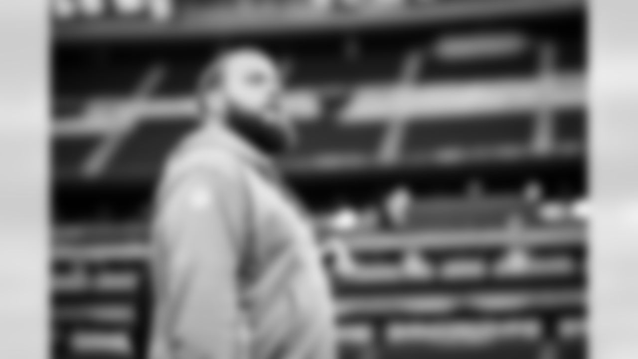 Offensive guard Joel Bitonio (75) before a NFL football game between the Cleveland Browns and Las Vegas Raiders on September 29, 2024 at Allegiant Stadium.