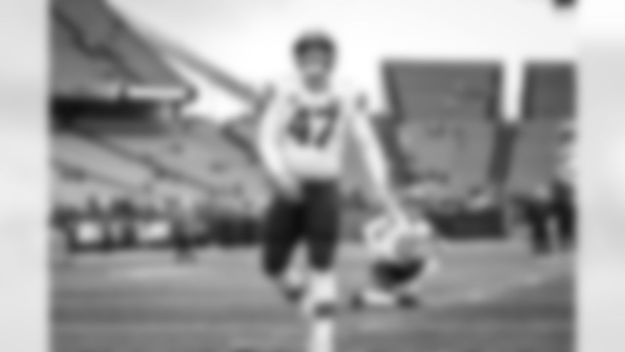 Long snapper Charley Hughlett (47) before a NFL football game between the Cleveland Browns and Cincinnati Bengals on January 7, 2024 at Paycor Stadium.