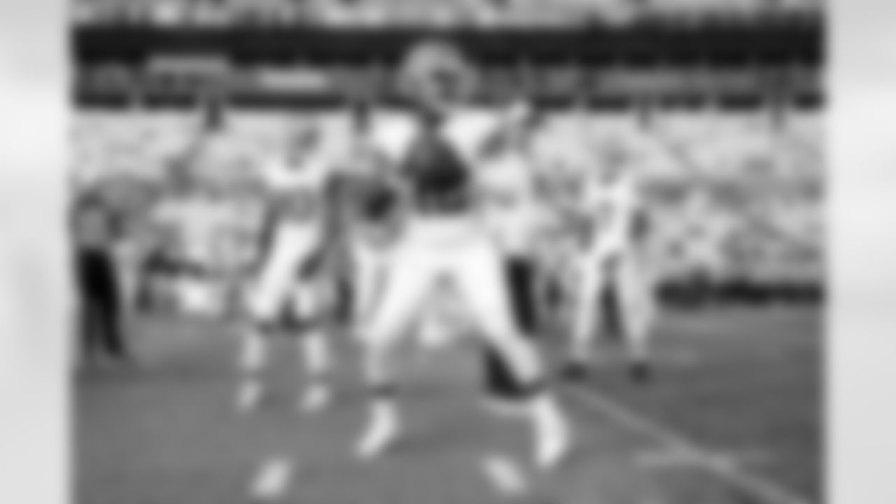 Quarterback Shedeur Sanders (12) before a preseason NFL football game between the Cleveland Browns and Carolina Panthers on August 8, 2025 at Bank of America Stadium. The Browns won 30-10.
