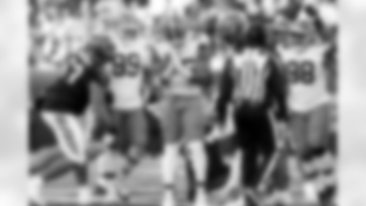 Defensive end Myles Garrett (95) during a NFL football game between the Cleveland Browns and Cincinnati Bengals on January 4, 2026 at Paycor Stadium. The Browns won 20-18.