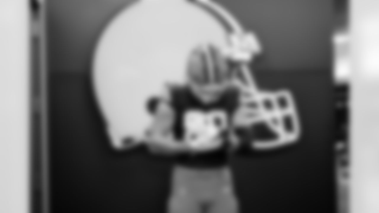 Tight end Brenden Bates (82) before a NFL football game between the Baltimore Ravens and Cleveland Browns on November 16, 2025 at Huntington Bank Field.