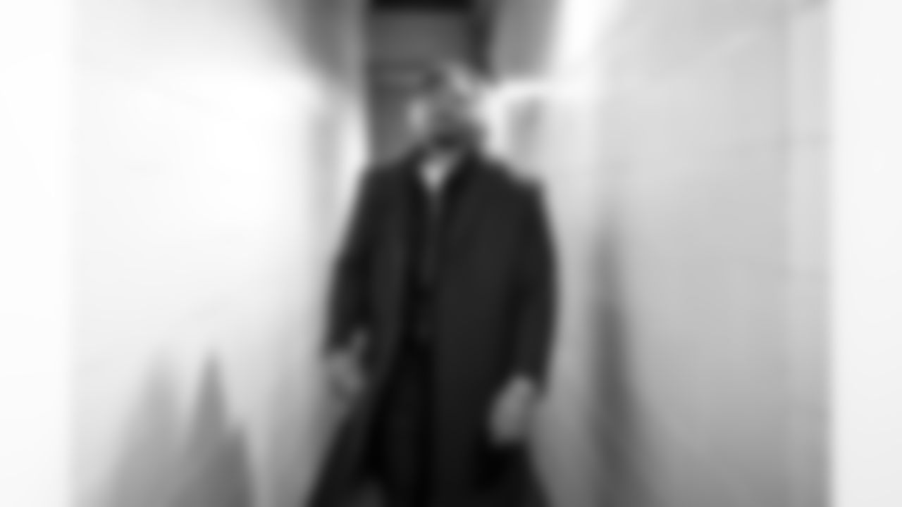 Defensive end Myles Garrett (95) before a NFL football game between the Cleveland Browns and Chicago Bears on December 14, 2025 at Soldier Field.