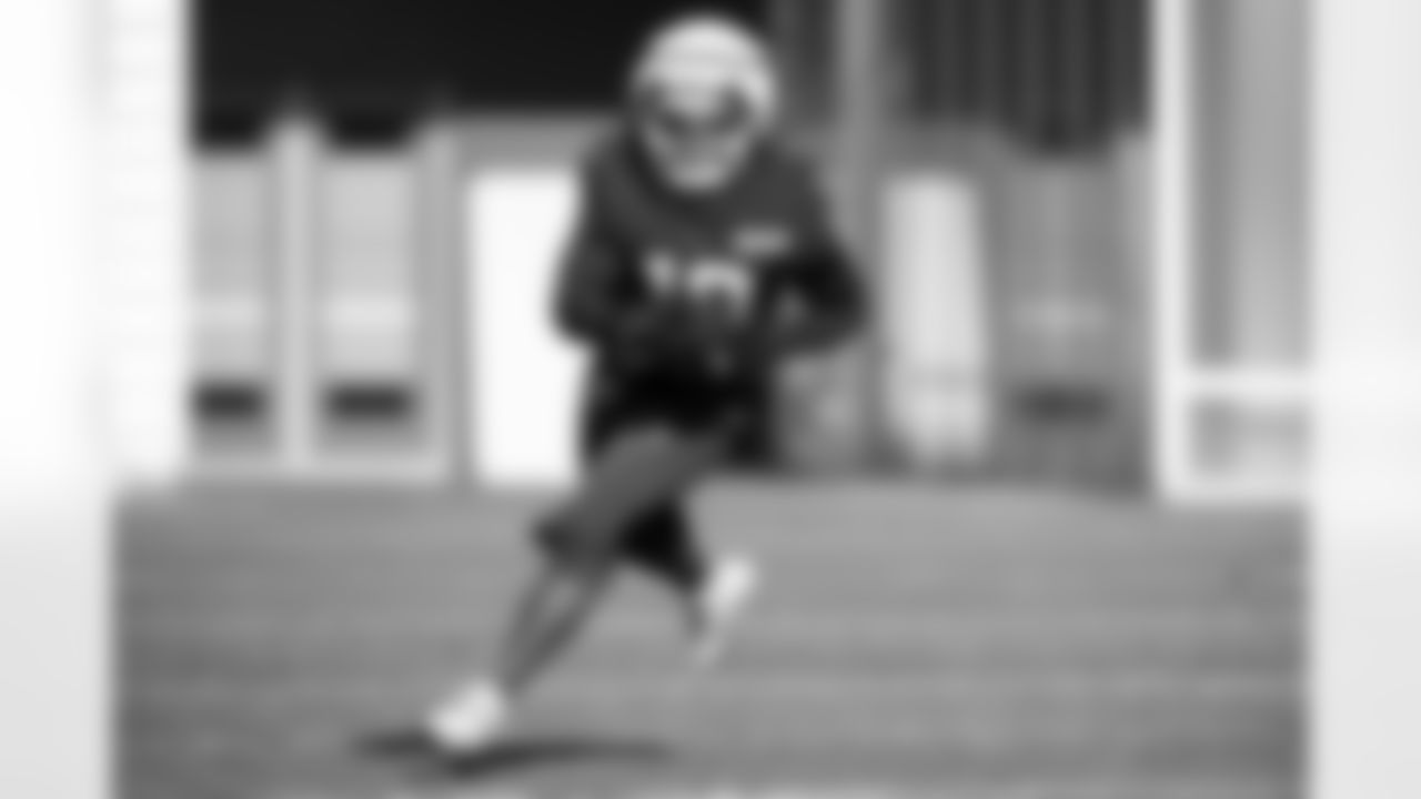 Running back Quinshon Judkins (10) during practice at CrossCountry Mortgage Campus on December 18, 2025.