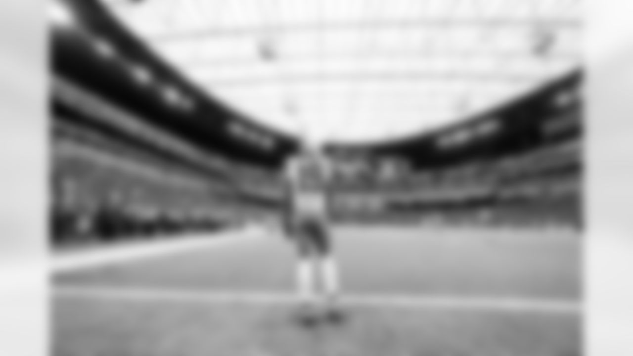 Wide receiver Cedric Tillman (19) before a NFL football game between the Cleveland Browns and Las Vegas Raiders on November 23, 2025 at Allegiant Stadium.