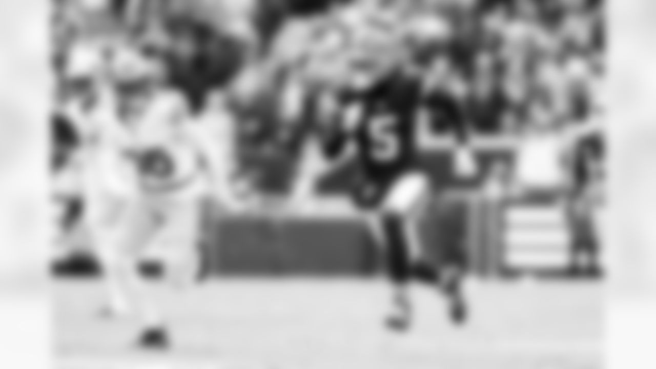 Safety Rayshawn Jenkins (5) during a NFL football game between the San Francisco 49ers and Cleveland Browns on November 30, 2025 at Huntington Bank Field.