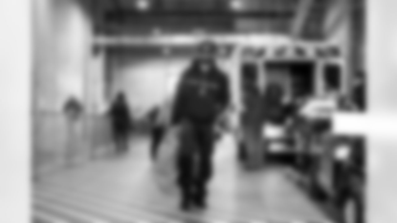 Cornerback Sam Webb (27) before a NFL football game between the Cleveland Browns and Cincinnati Bengals on January 4, 2026 at Paycor Stadium.