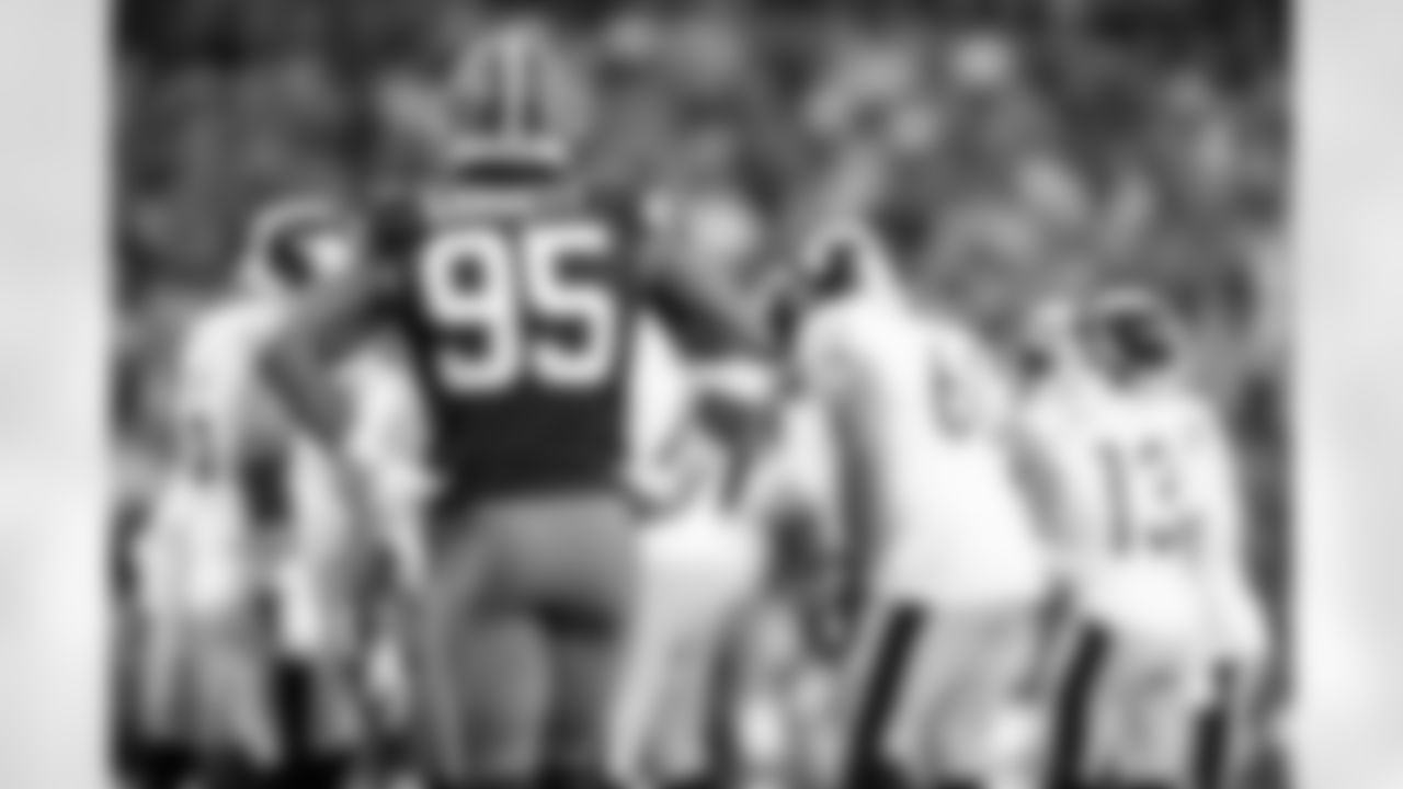 Defensive end Myles Garrett (95) during a NFL football game between the Pittsburgh Steelers and Cleveland Browns on December 28, 2025 at Huntington Bank Field. The Browns won 13-6.