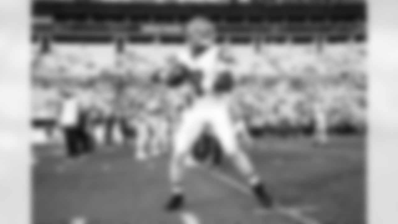 Quarterback Tyler Huntley (7) before a preseason NFL football game between the Cleveland Browns and Carolina Panthers on August 8, 2025 at Bank of America Stadium.