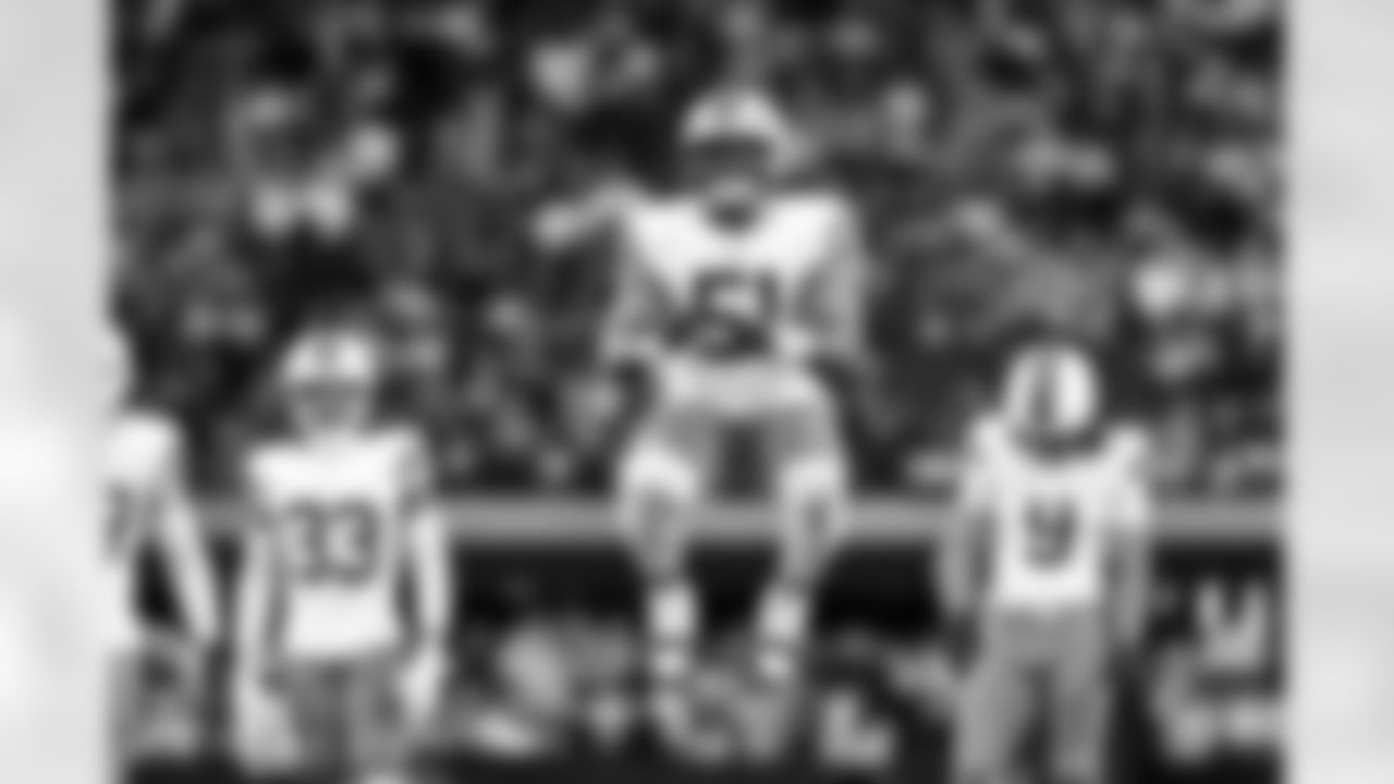 Defensive tackle Mike Hall Jr. (51) during a NFL football game between the Cleveland Browns and Las Vegas Raiders on November 23, 2025 at Allegiant Stadium.