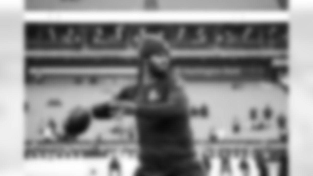 Quarterback Shedeur Sanders (12) before a NFL football game between the Pittsburgh Steelers and Cleveland Browns on December 28, 2025 at Huntington Bank Field.