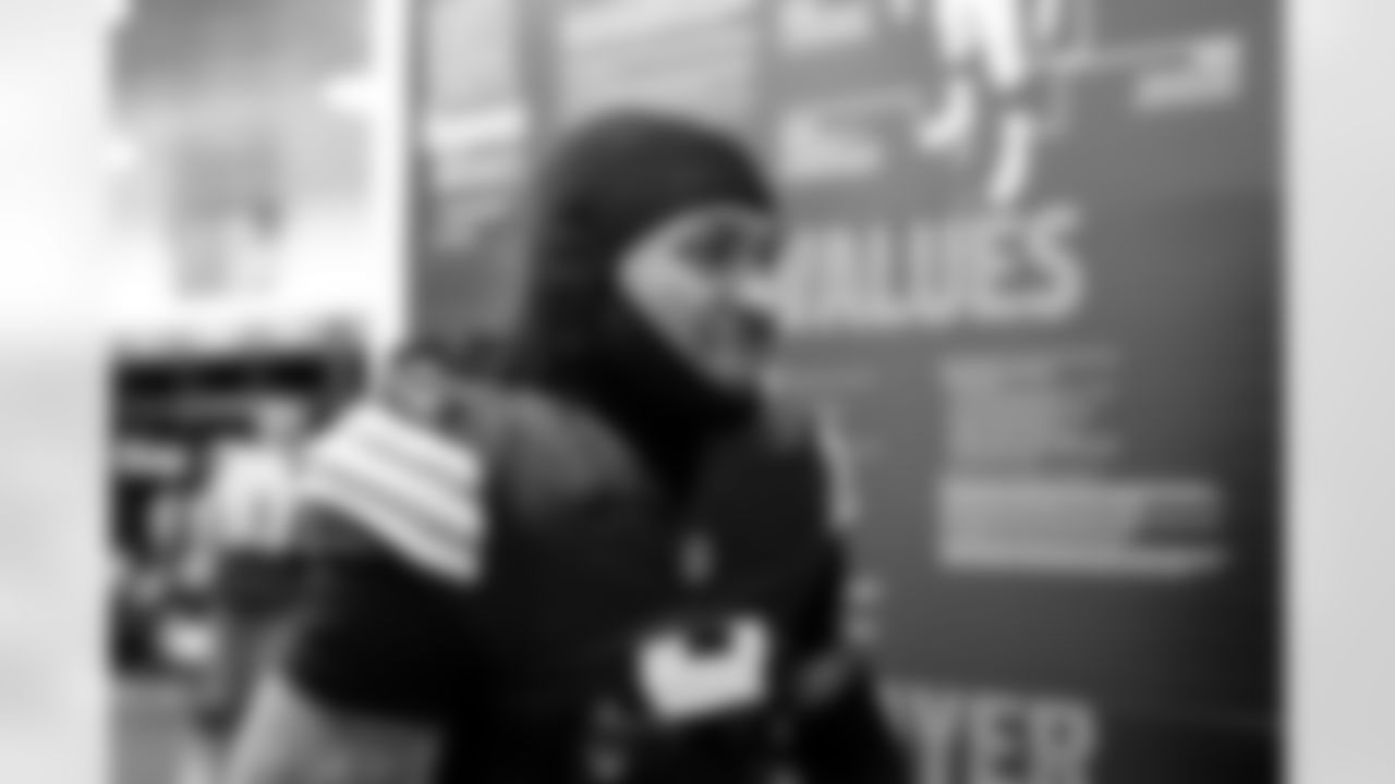 Safety Grant Delpit (9) before a NFL football game between the Baltimore Ravens and Cleveland Browns on November 16, 2025 at Huntington Bank Field.