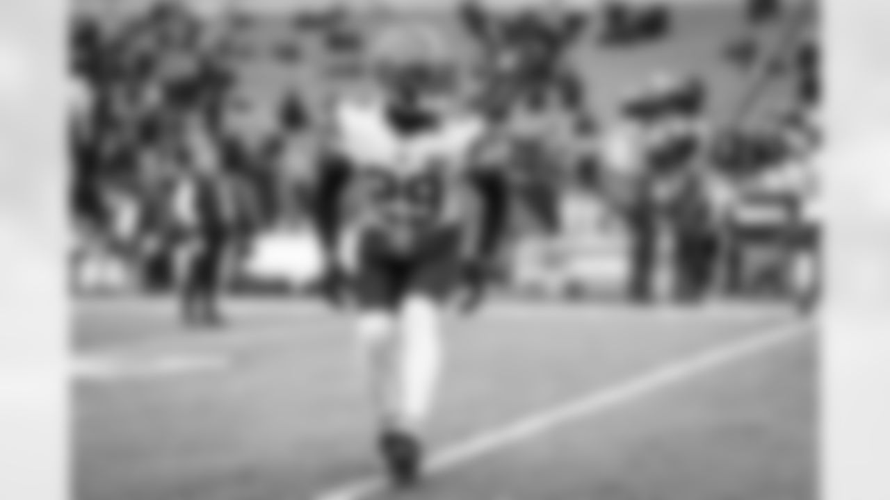Cornerback Cameron Mitchell (29) before a NFL football game between the Cleveland Browns and Cincinnati Bengals on January 7, 2024 at Paycor Stadium.