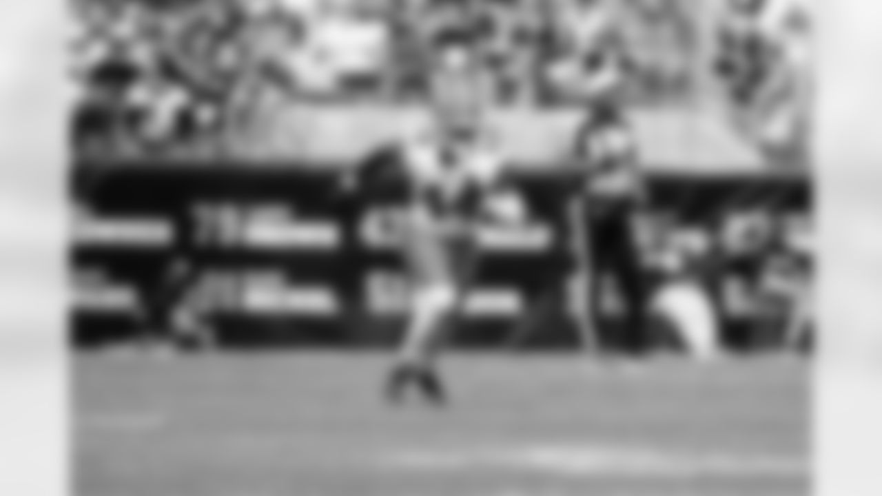 Tight end Harold Fannin Jr. (44) during a NFL football game between the Cleveland Browns and Pittsburgh Steelers on October 12, 2025 at Acrisure Stadium. The Browns lost 9-23.