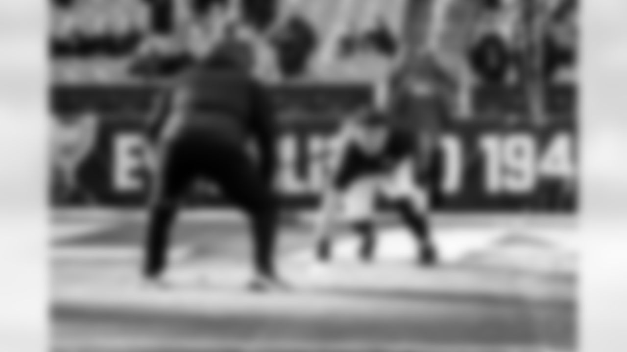 Defensive tackle Mason Graham (94) before a NFL football game between the Buffalo Bills and Cleveland Browns on December 21, 2025 at Huntington Bank Field.