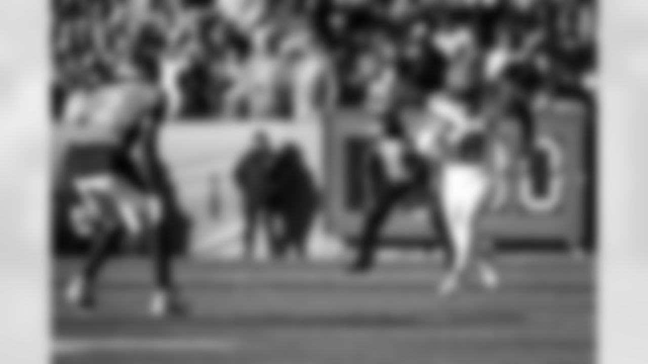 Wide receiver Elijah Moore (8) during a NFL football game between the Cleveland Browns and Denver Broncos on November 26, 2023 at Empower Field at Mile High.