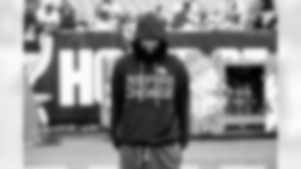 Linebacker Easton Mascarenas-Arnold (42) before a NFL football game between the Tennessee Titans and Cleveland Browns on December 7, 2025 at Huntington Bank Field.