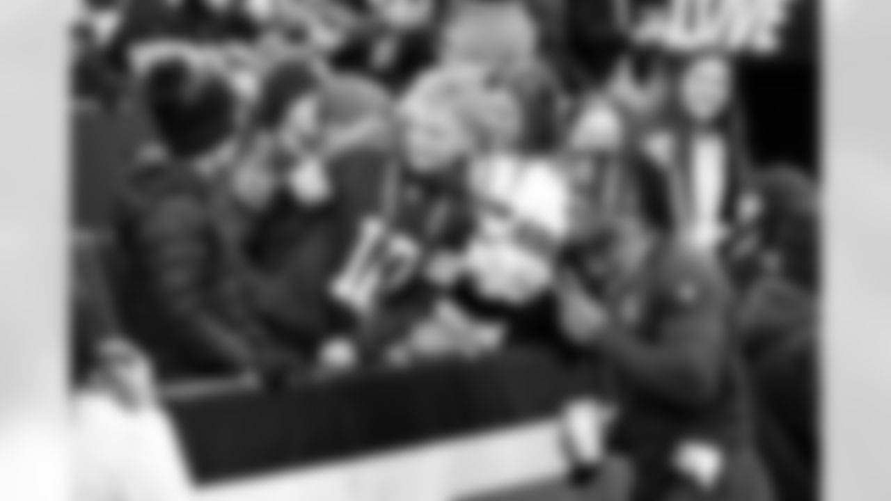 Running back Quinshon Judkins (10) and fans before a NFL football game between the Baltimore Ravens and Cleveland Browns on November 16, 2025 at Huntington Bank Field.