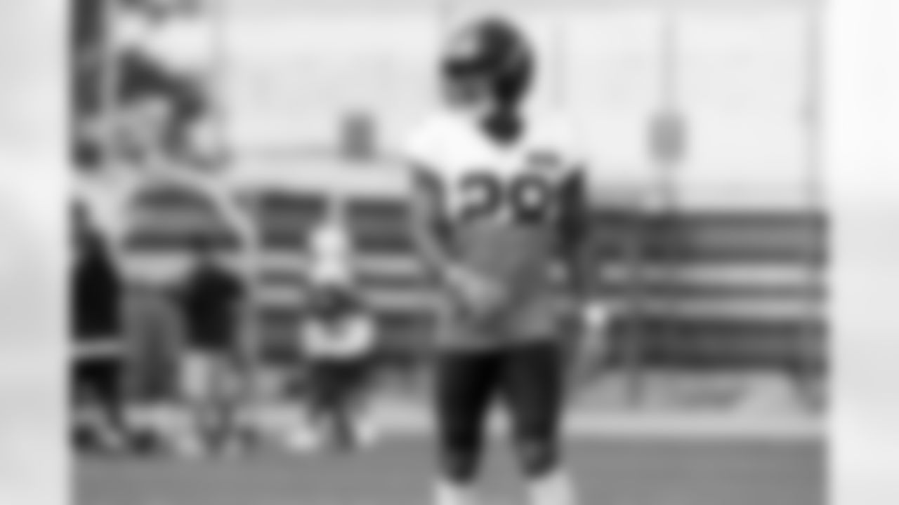 Cornerback Tre Avery (28) during practice at CrossCountry Mortgage Campus on October 15, 2025.