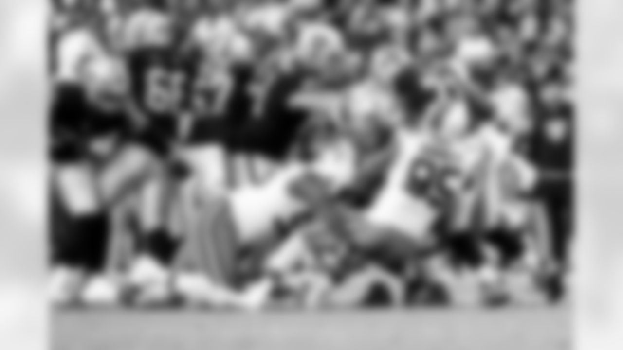 Defensive end Myles Garrett (95) during a NFL football game between the Cleveland Browns and Las Vegas Raiders on November 23, 2025 at Allegiant Stadium. The Browns won 24-10.