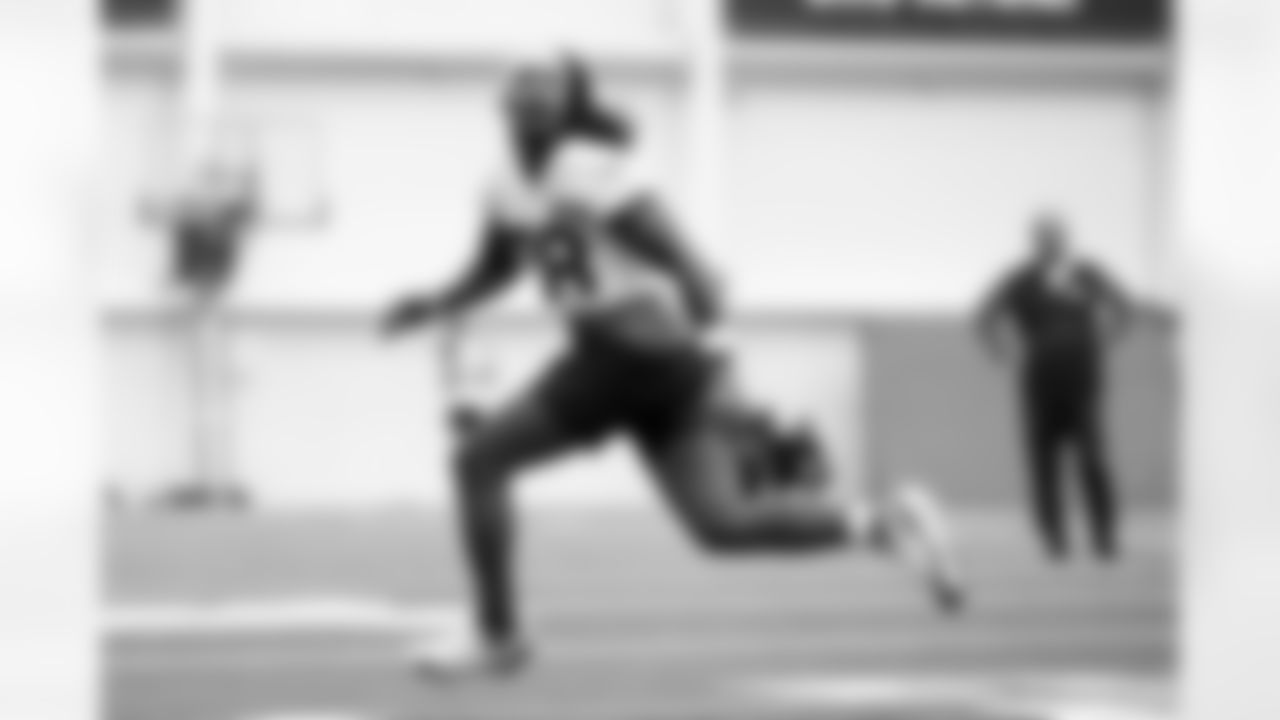 Safety Rayshawn Jenkins (28)