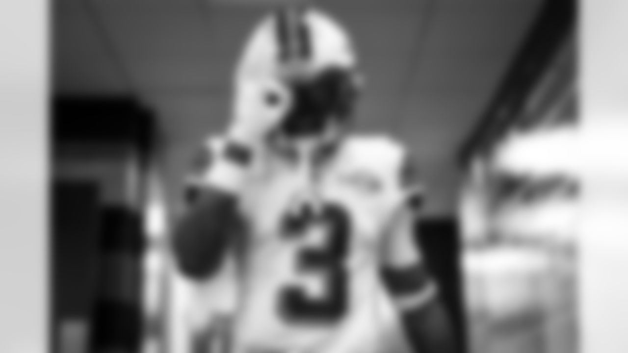 Wide receiver Marquise Goodwin (3) before a NFL football game between the New York Jets and Cleveland Browns on Thursday Night Football on December 28, 2023 at Cleveland Browns Stadium.