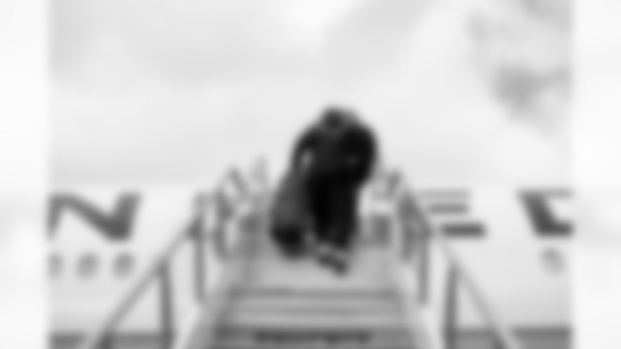 Travel to Las Vegas on November 22, 2025.