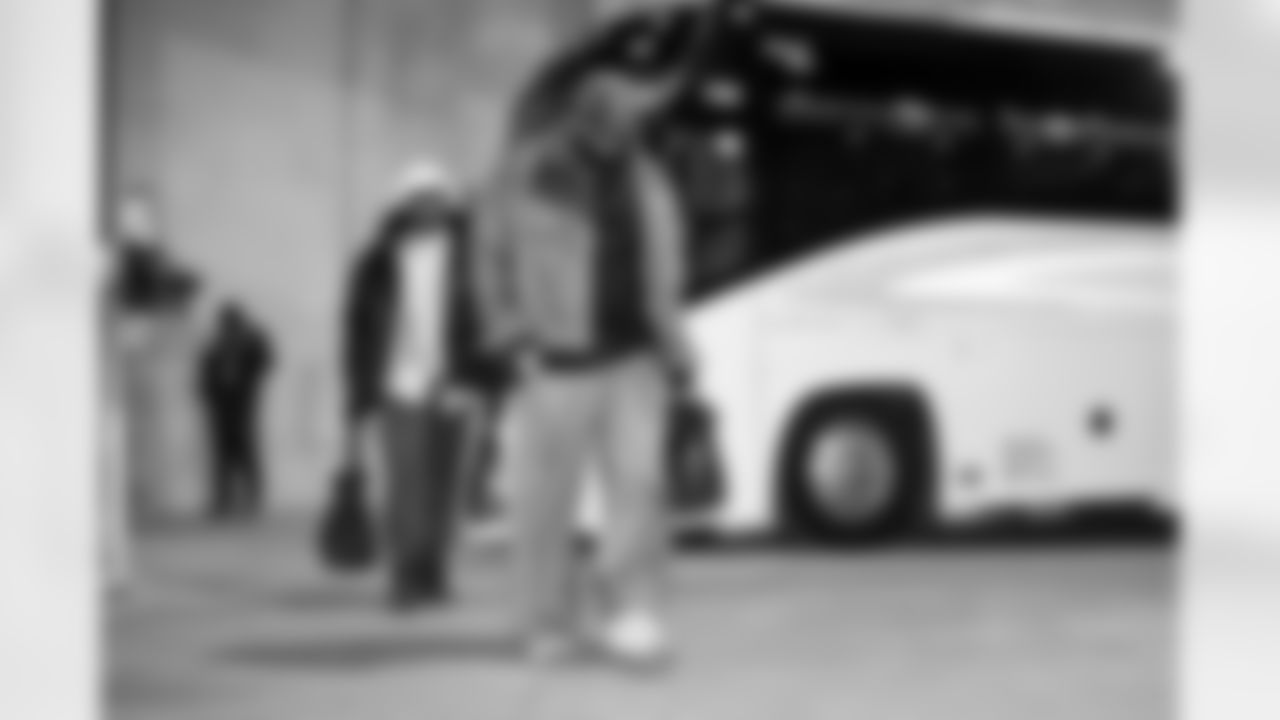 Defensive tackle Maurice Hurst II (97) before a NFL football game between the Cleveland Browns and Chicago Bears on December 14, 2025 at Soldier Field.