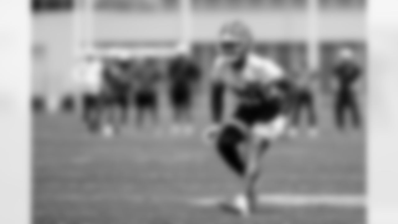 Cornerback Cameron Mitchell (29) during the fourth day of OTAs at CrossCountry Mortgage Campus on June 3, 2025.