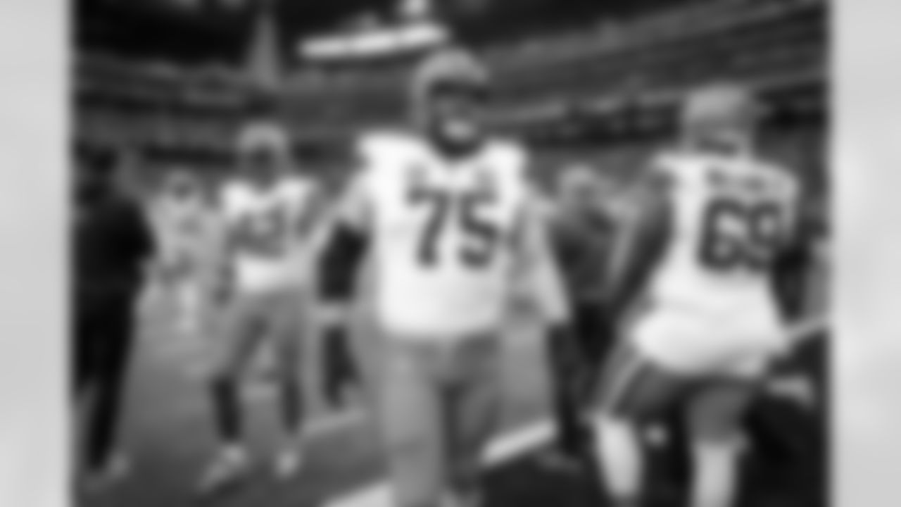 Offensive guard Joel Bitonio (75) before a NFL Wild Card playoff football game between the Cleveland Browns and Houston Texans on January 13, 2024 at NRG Stadium.